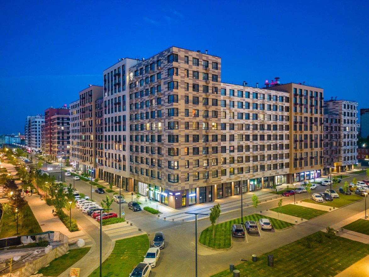 LIFE Варшавская