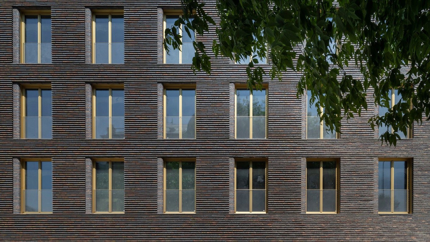 Клубный дом Тессинский 1