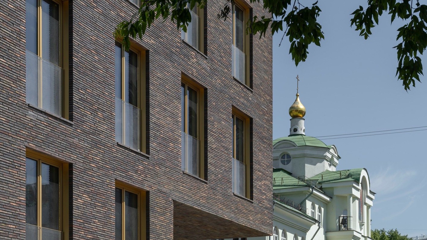 Клубный дом Тессинский 1