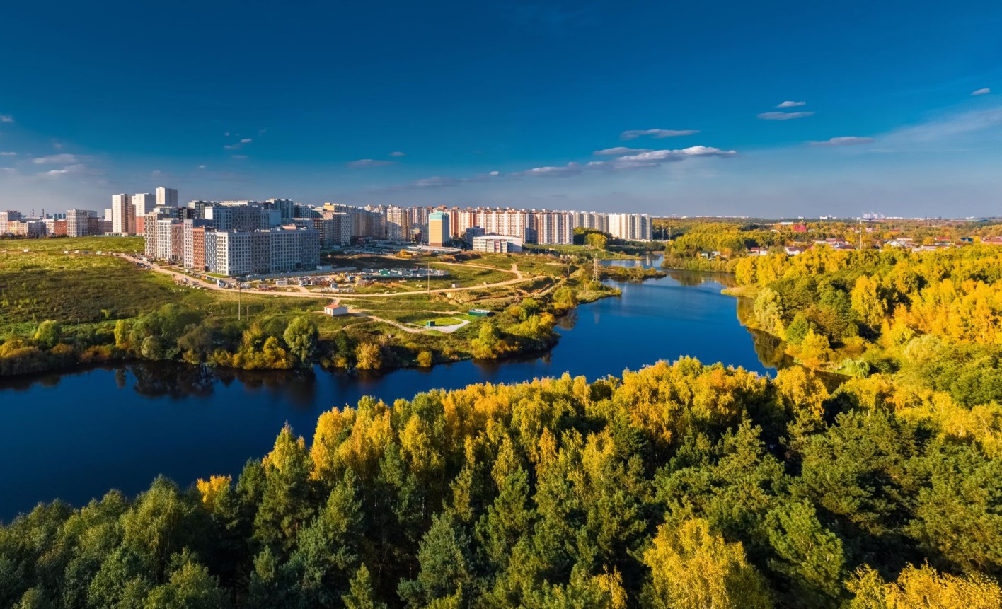 У реки. Эко Видное 2.0