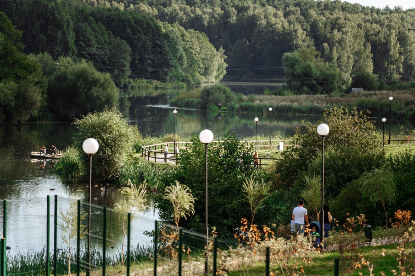 У реки. Эко Видное 2.0